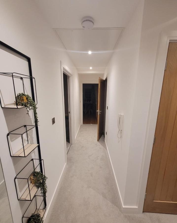 Luxury 2 Bed Apartment In The Heart Of Rochester Rochester  Eksteriør billede